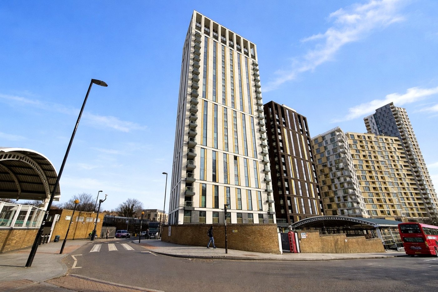 1 bedroom property for sale in London | Robinson Jackson