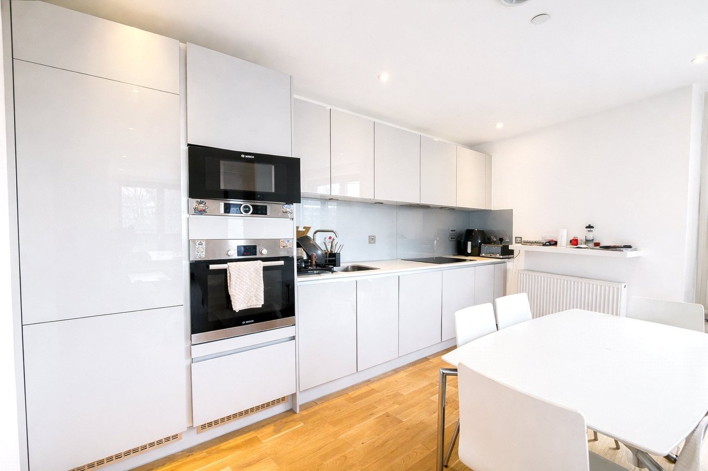1 bedroom property for sale in London | Robinson Jackson