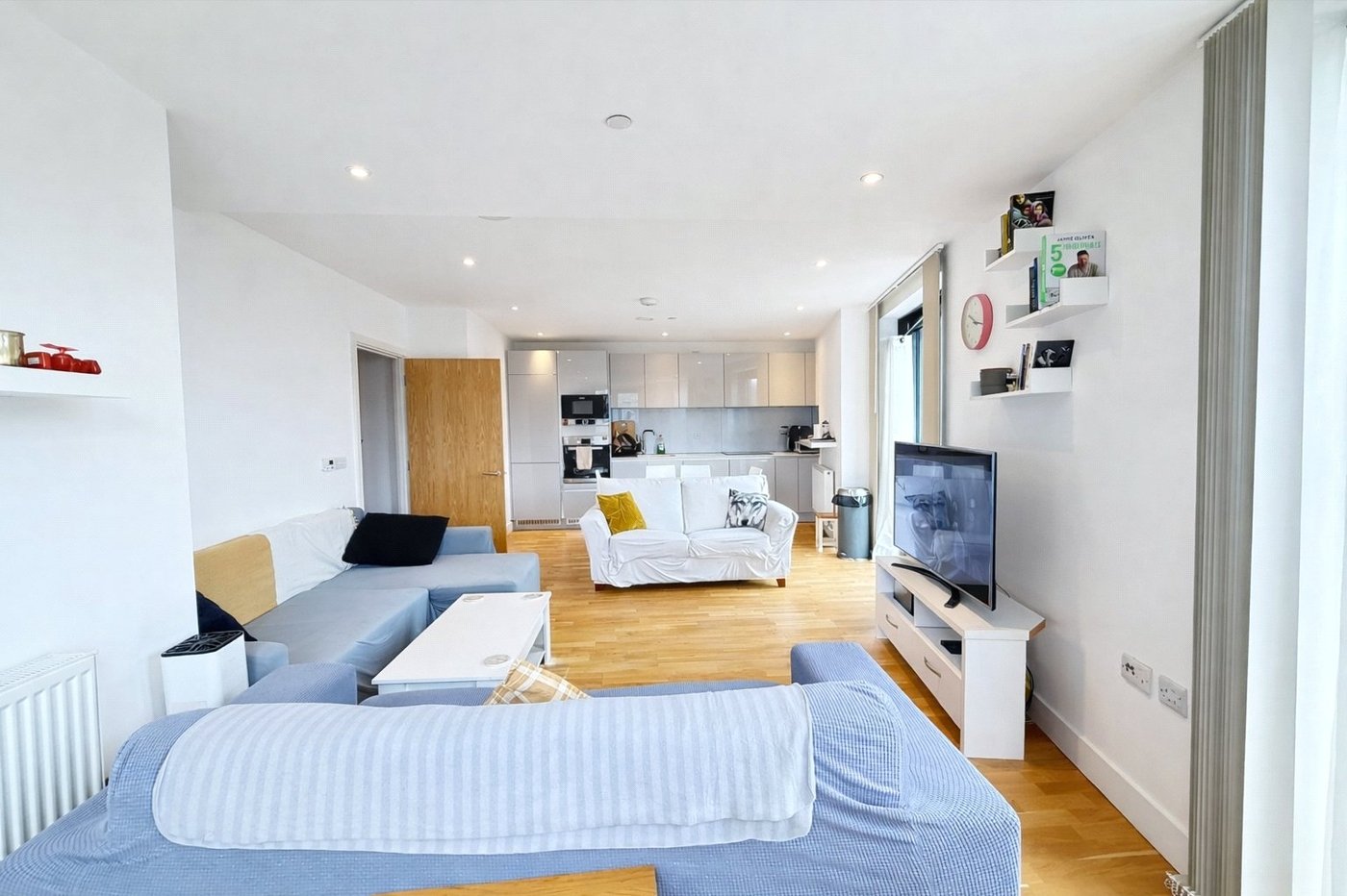 1 bedroom property for sale in London | Robinson Jackson