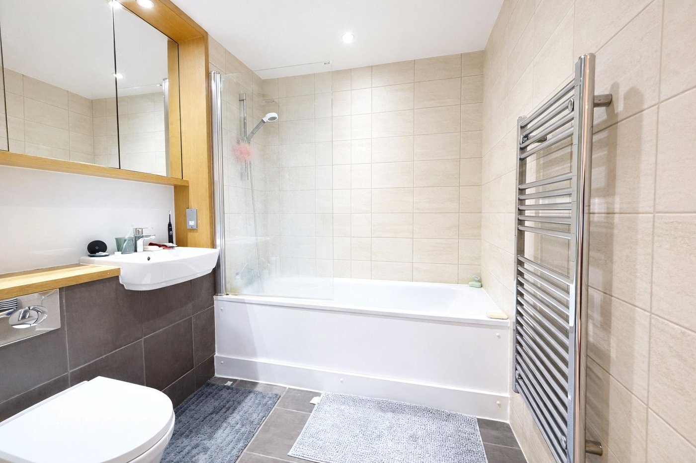 1 bedroom property for sale in London | Robinson Jackson