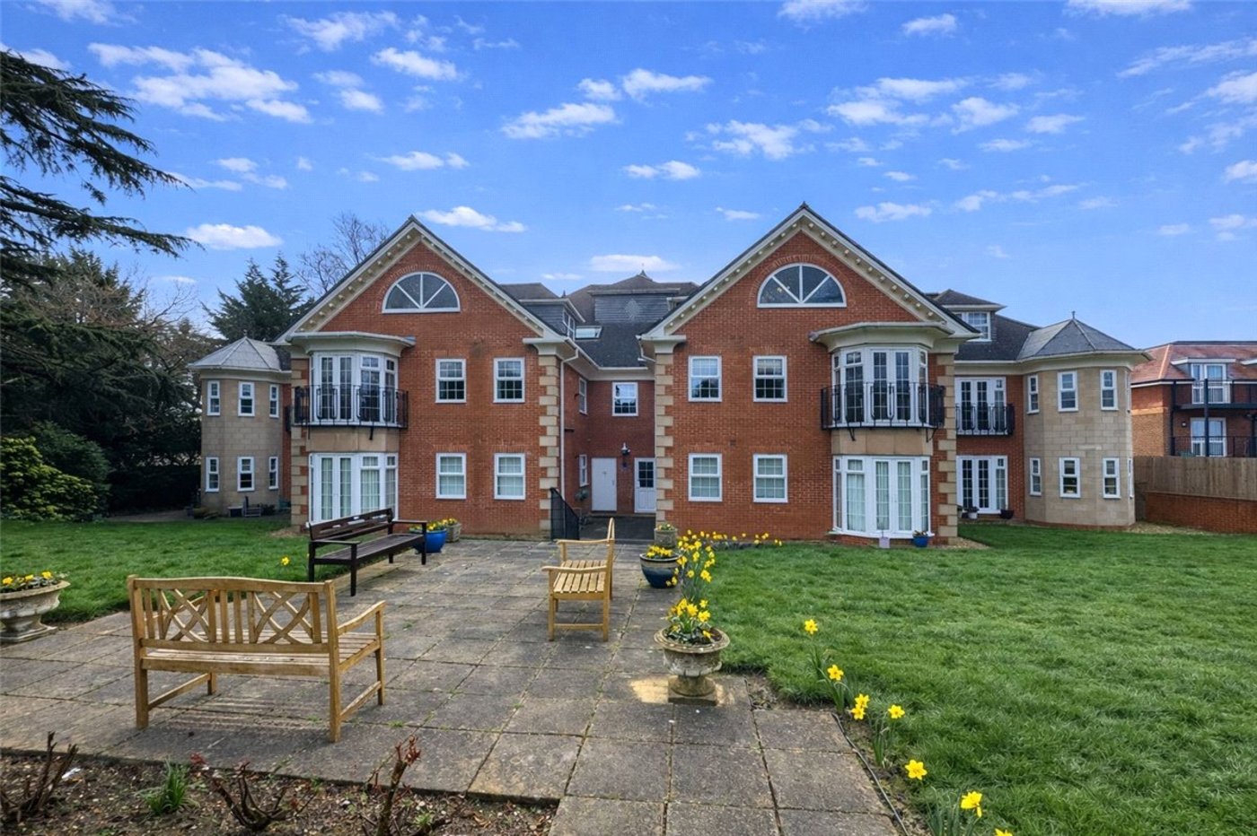 2 bedroom property to rent in South Orpington | Robinson Jackson