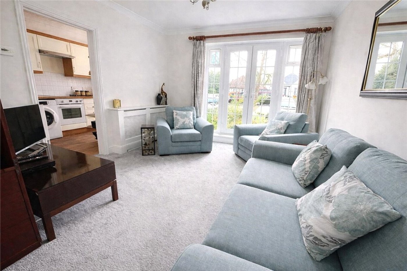 2 bedroom property to rent in South Orpington | Robinson Jackson