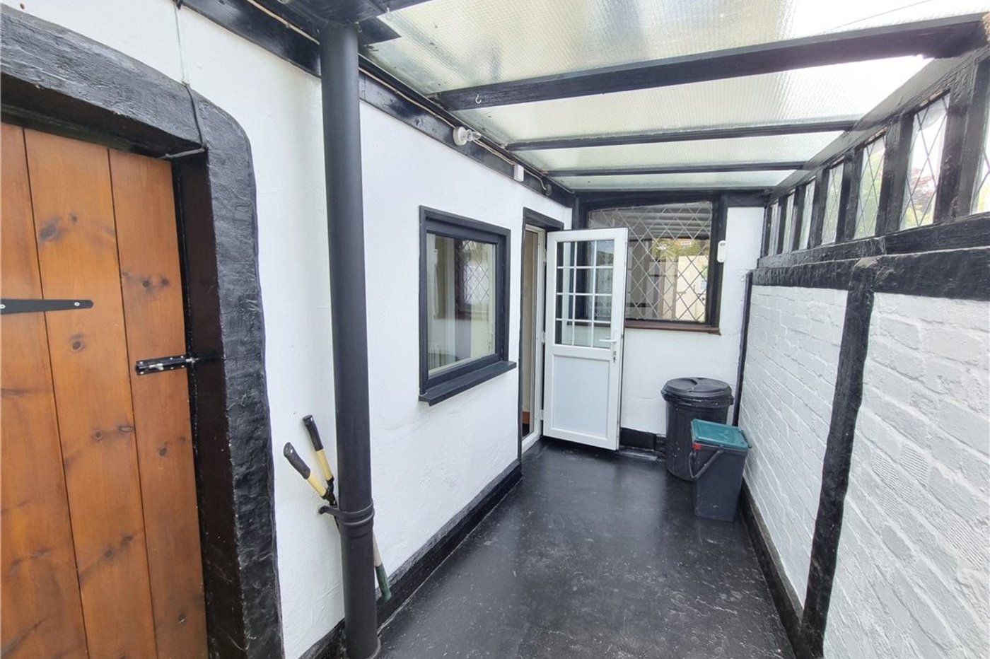 2 bedroom house for sale in St. Pauls Cray | Robinson Jackson