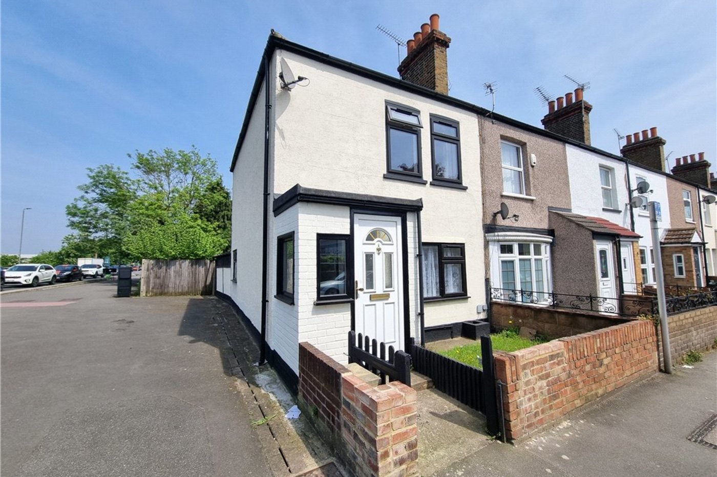 2 bedroom house for sale in St. Pauls Cray | Robinson Jackson