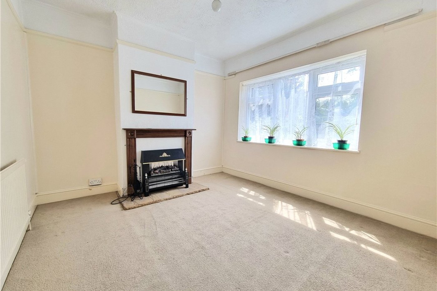2 bedroom house for sale in St. Pauls Cray | Robinson Jackson