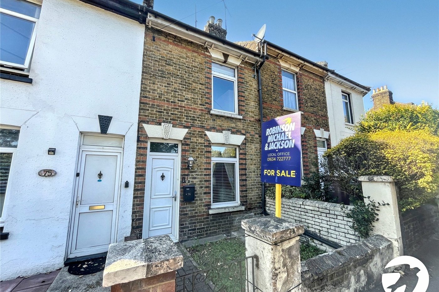 2 bedroom house for sale in Strood | Robinson Michael & Jackson