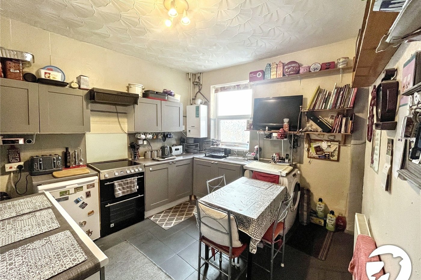 3 bedroom house for sale in Strood | Robinson Michael & Jackson