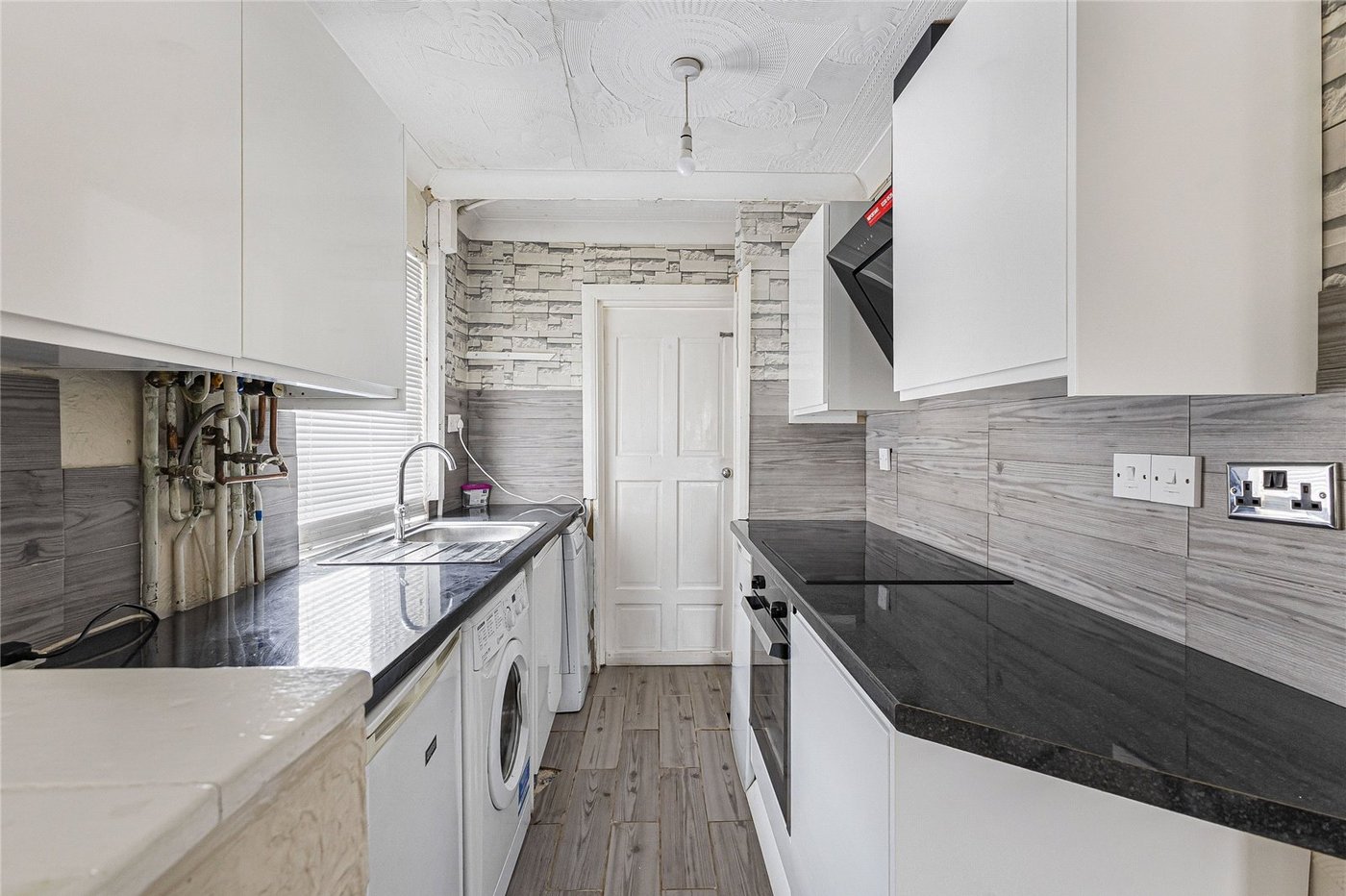 2 bedroom house for sale in Strood | Robinson Michael & Jackson