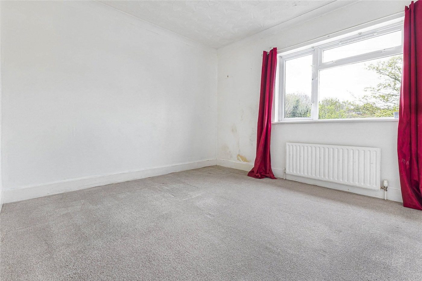2 bedroom house for sale in Strood | Robinson Michael & Jackson