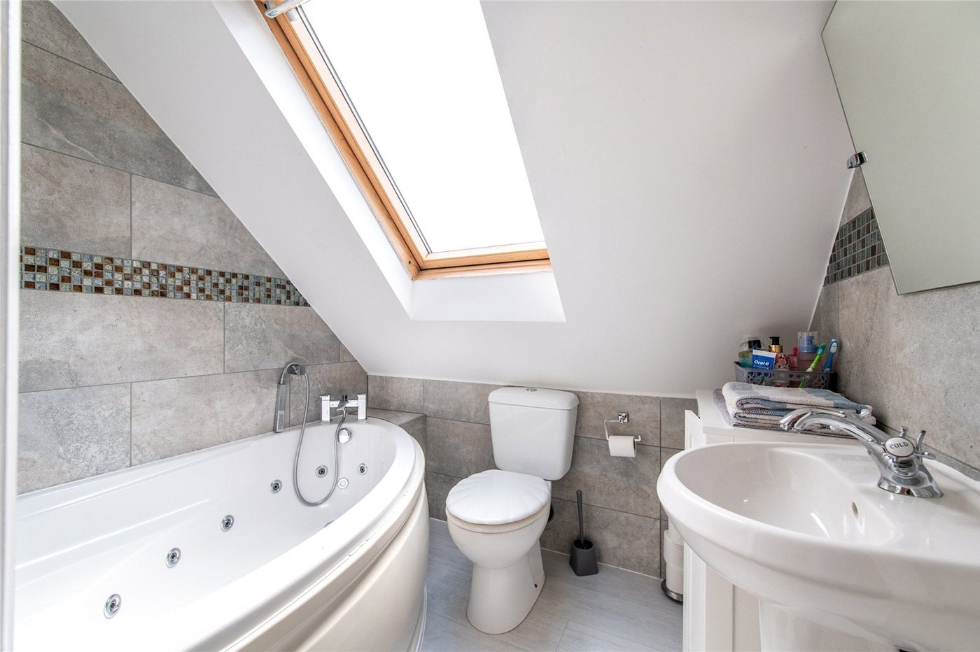 7 bedroom house for sale in Higham | Robinson Michael & Jackson