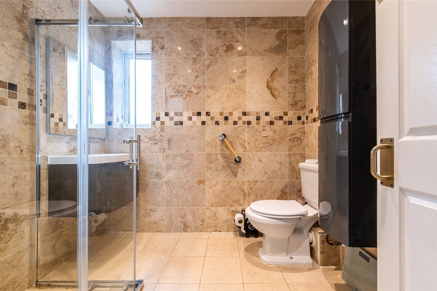 7 bedroom house for sale in Higham | Robinson Michael & Jackson