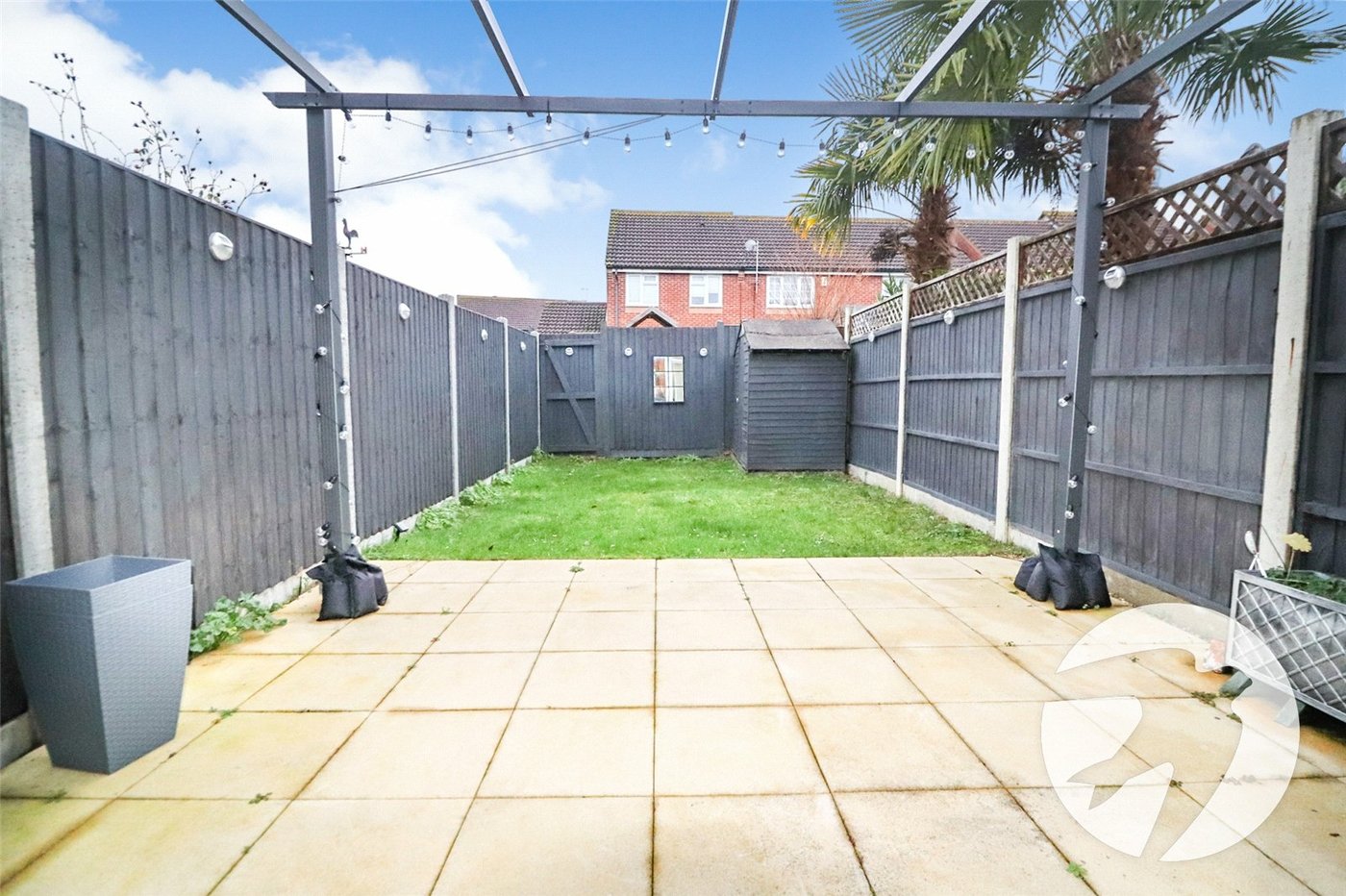 2 bedroom house for sale in Erith | Robinson Jackson