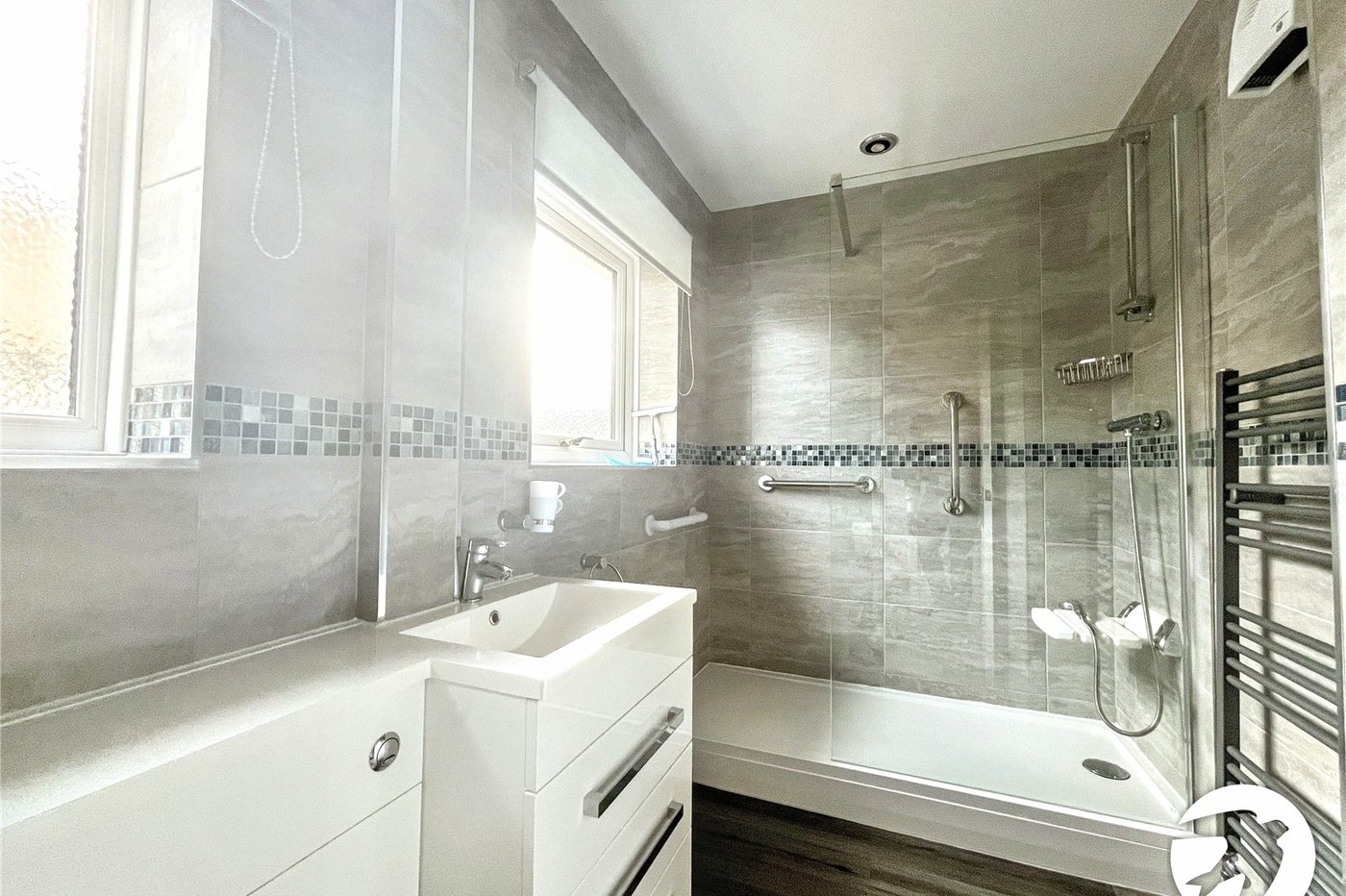 3 bedroom bungalow for sale in Sittingbourne | Robinson Michael & Jackson