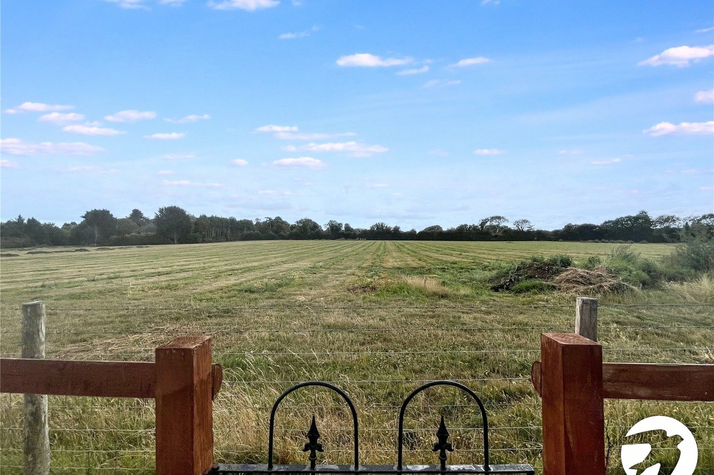 3 bedroom bungalow for sale in Sittingbourne | Robinson Michael & Jackson