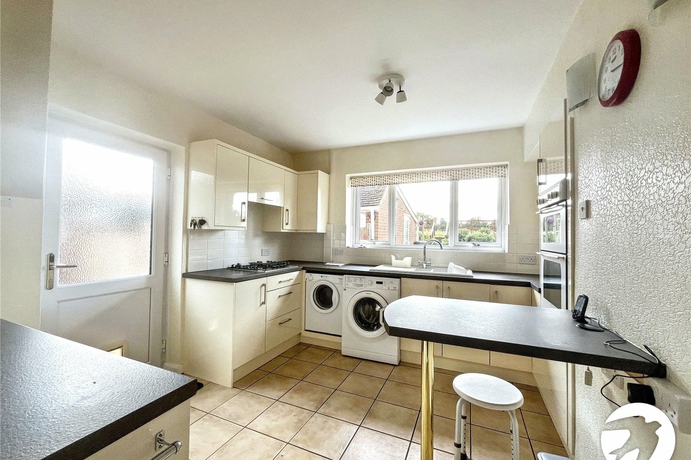 3 bedroom bungalow for sale in Sittingbourne | Robinson Michael & Jackson