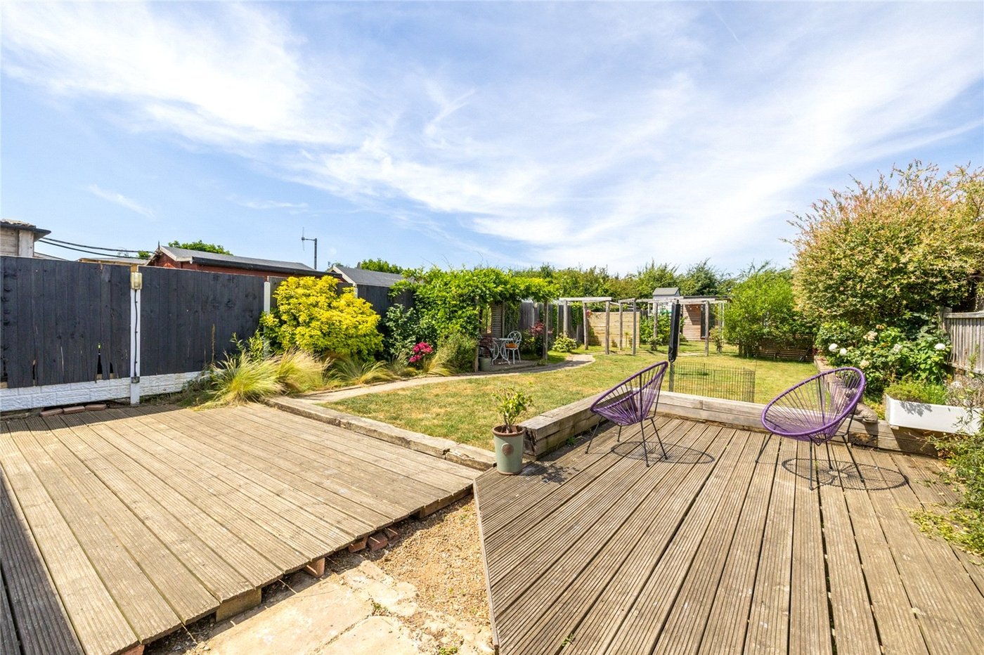 5 bedroom bungalow for sale in Sittingbourne | Robinson Michael & Jackson