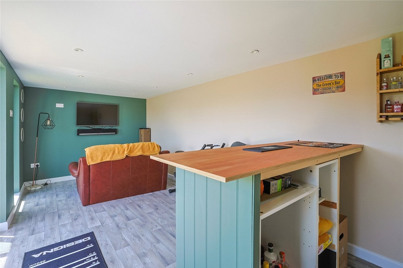 5 bedroom bungalow for sale in Sittingbourne | Robinson Michael & Jackson