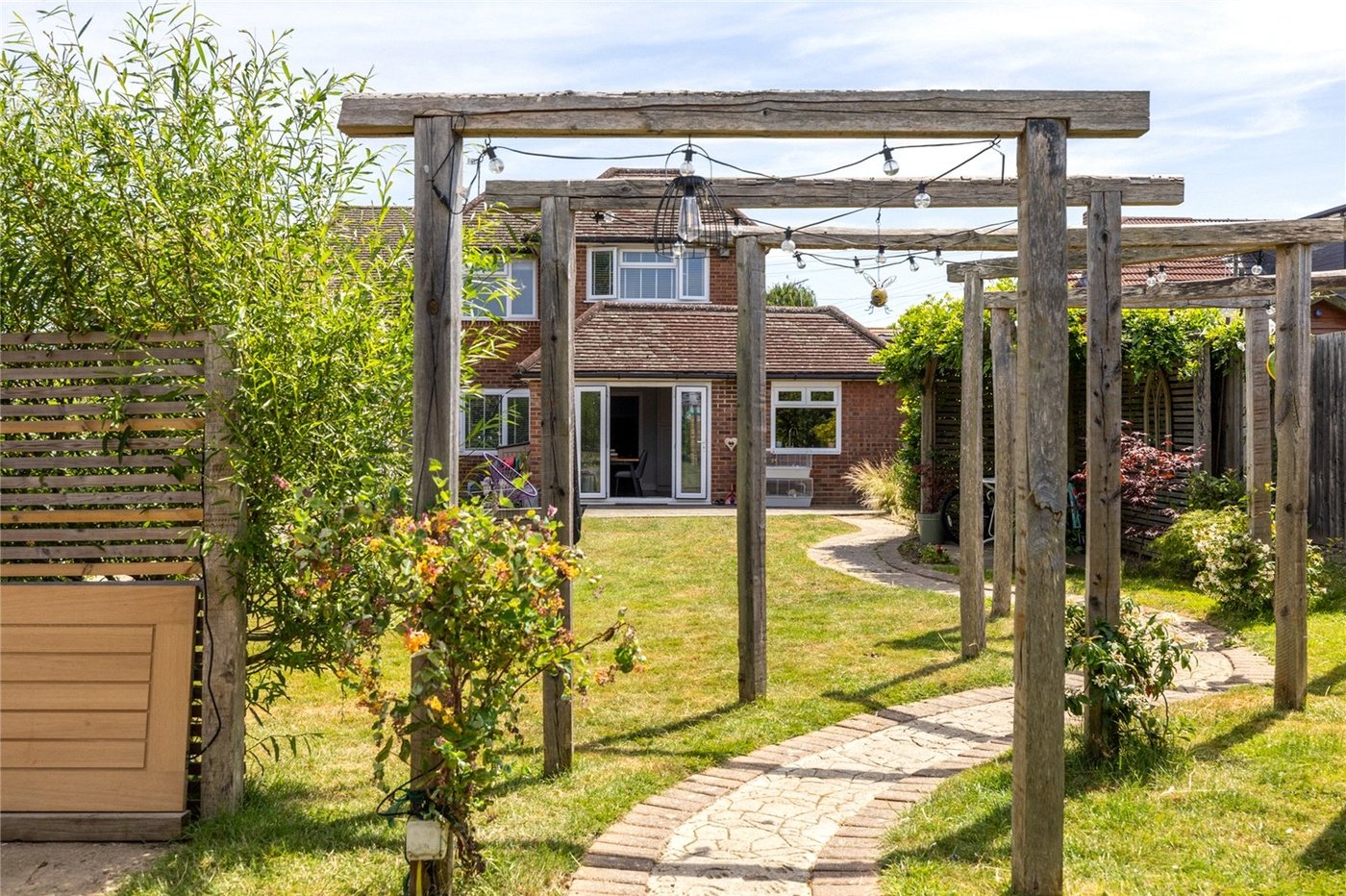 5 bedroom bungalow for sale in Sittingbourne | Robinson Michael & Jackson