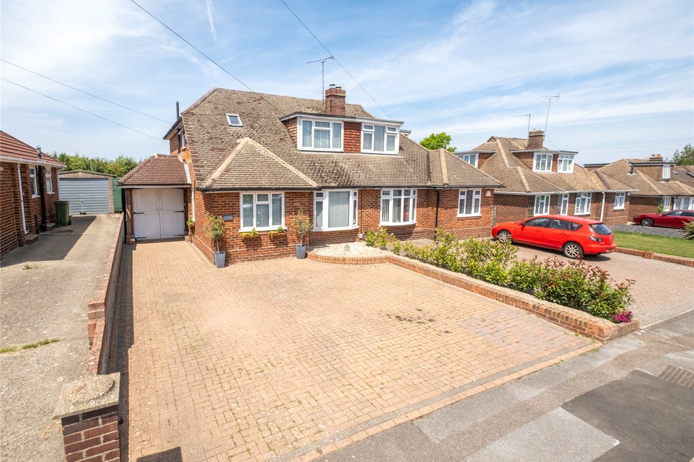 5 bedroom bungalow for sale in Sittingbourne | Robinson Michael & Jackson