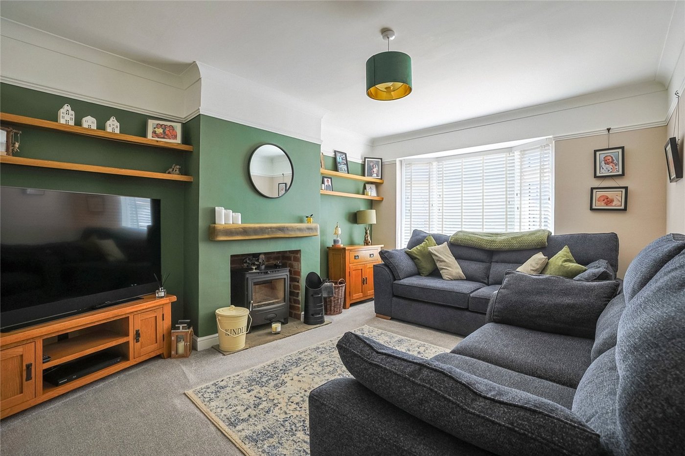 5 bedroom bungalow for sale in Sittingbourne | Robinson Michael & Jackson