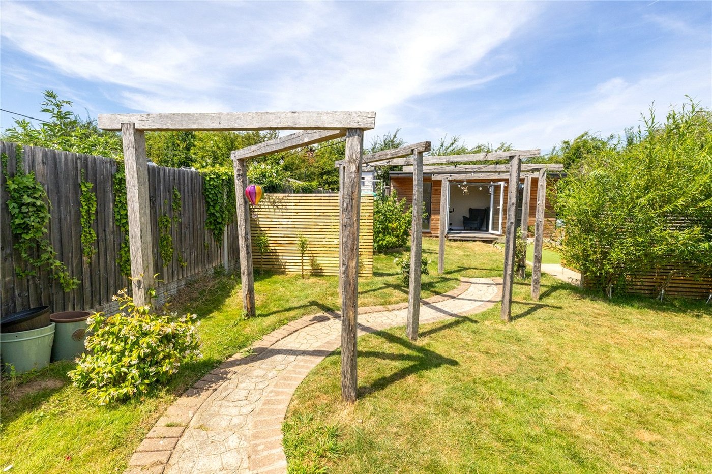 5 bedroom bungalow for sale in Sittingbourne | Robinson Michael & Jackson
