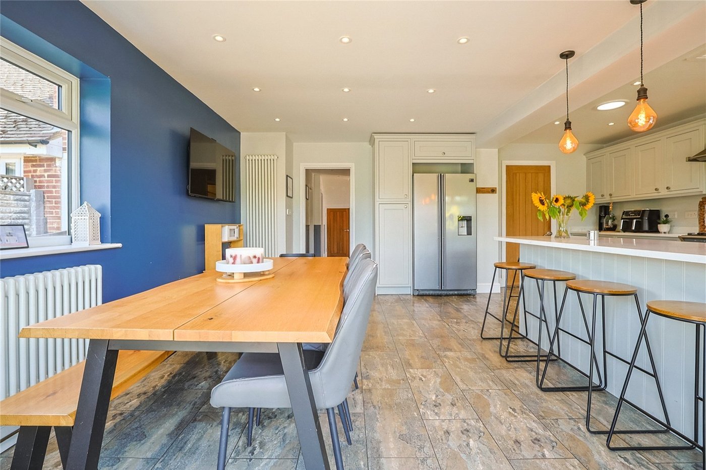 5 bedroom bungalow for sale in Sittingbourne | Robinson Michael & Jackson
