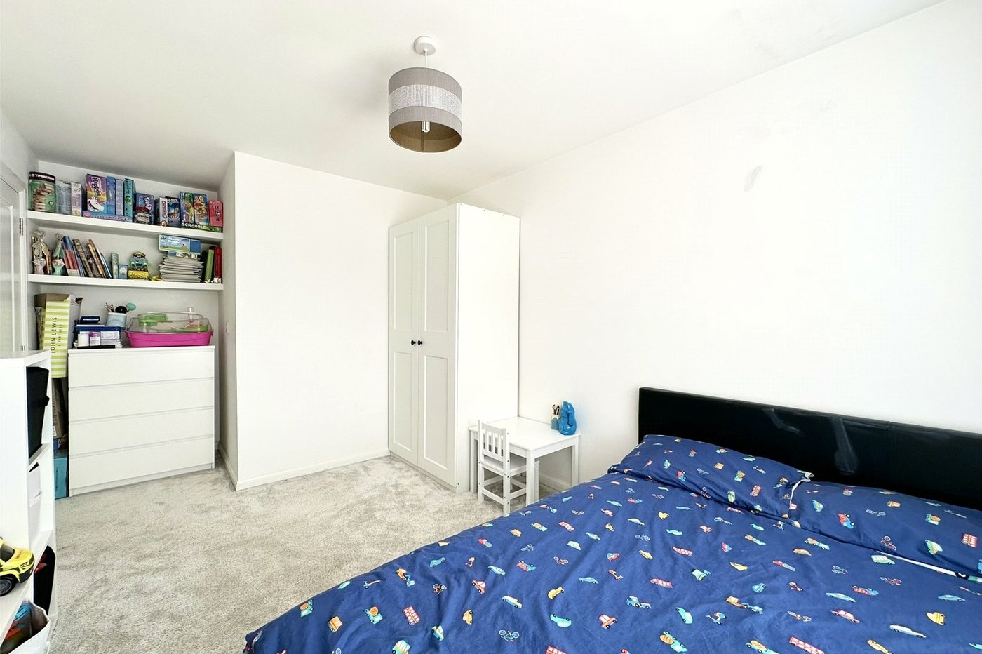 4 bedroom house for sale in Greenhithe | Robinson Jackson