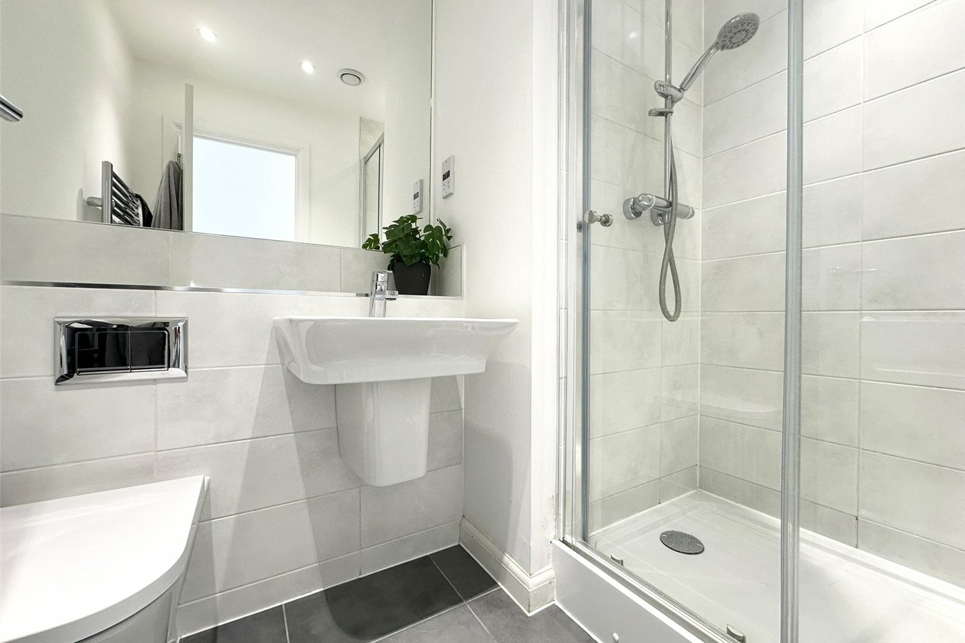 4 bedroom house for sale in Greenhithe | Robinson Jackson