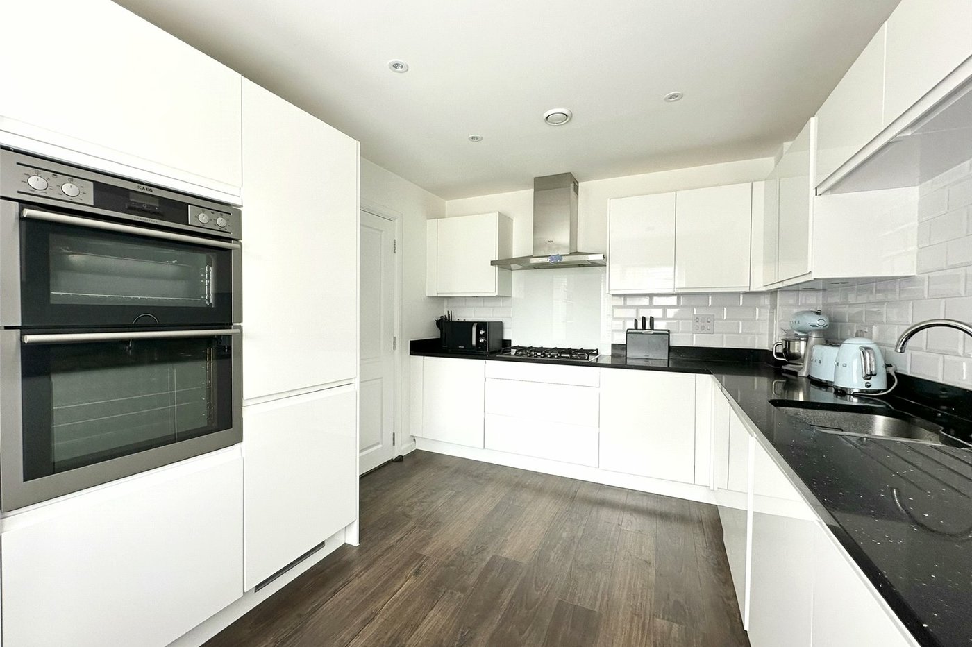 4 bedroom house for sale in Greenhithe | Robinson Jackson