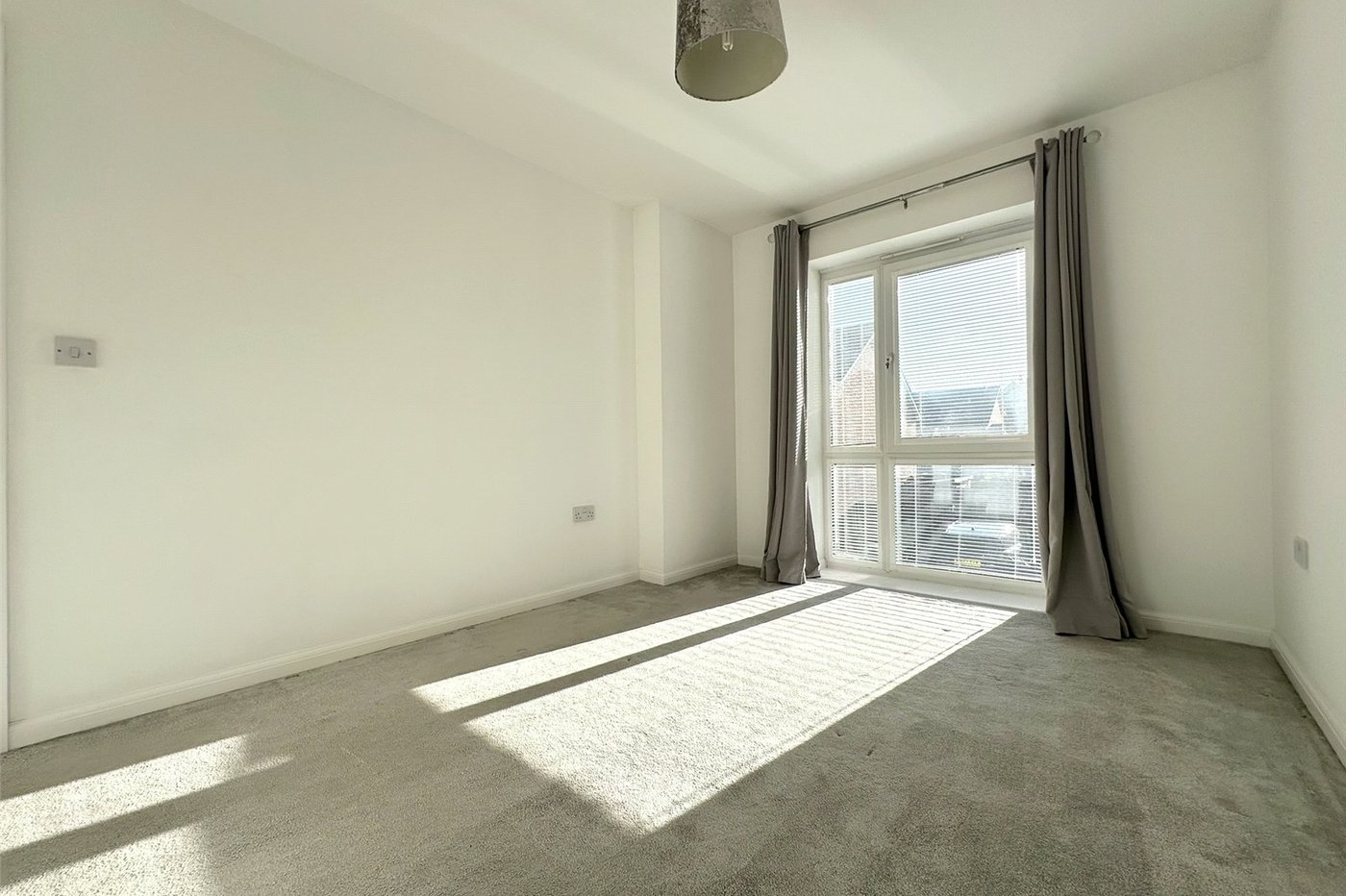 3 bedroom house for sale in Greenhithe | Robinson Jackson