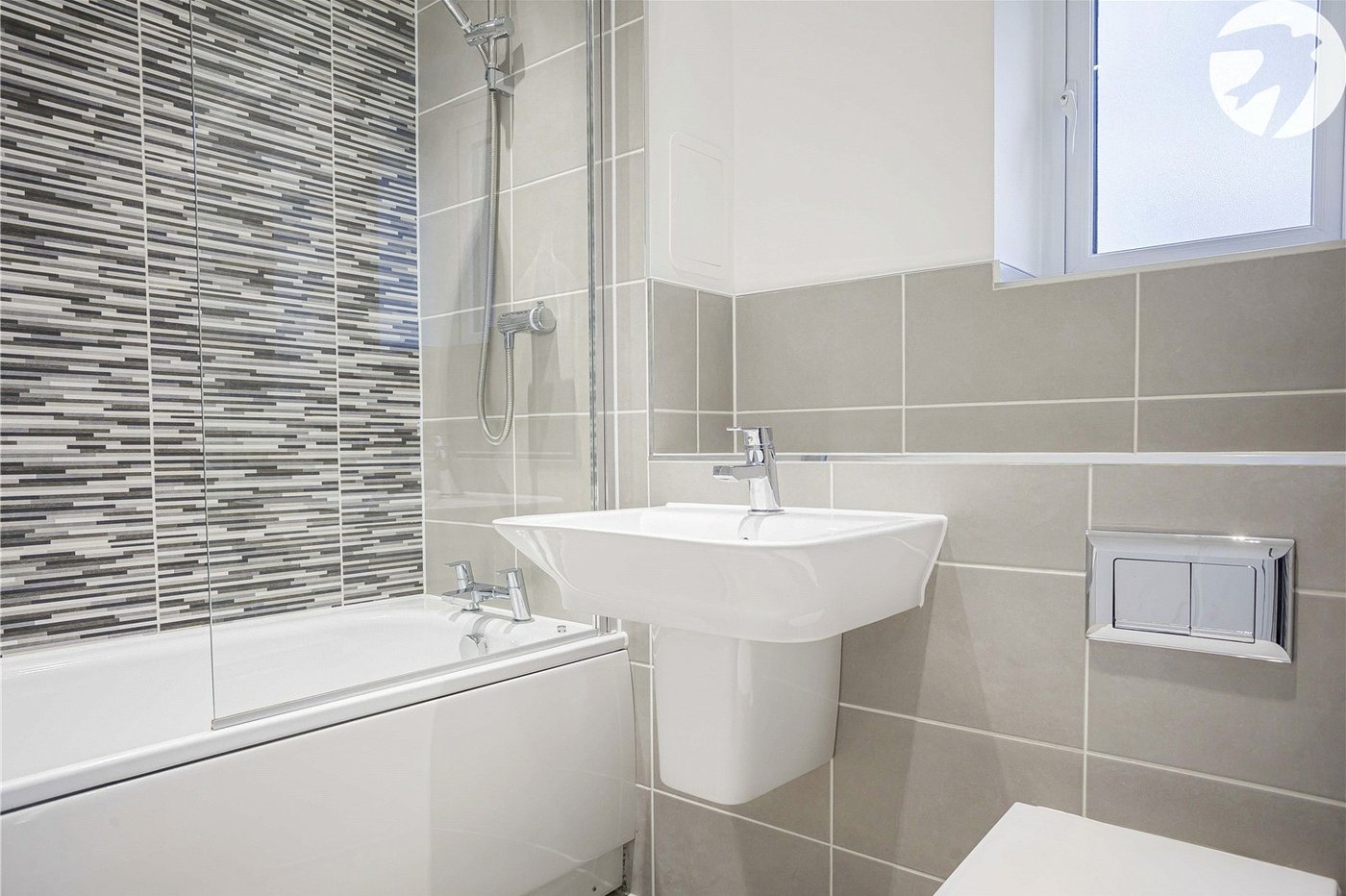 3 bedroom house for sale in Greenhithe | Robinson Jackson