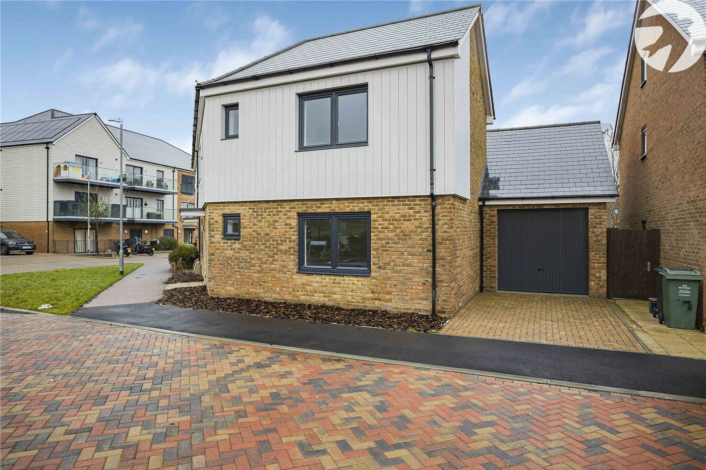 3 bedroom house for sale in Greenhithe | Robinson Jackson