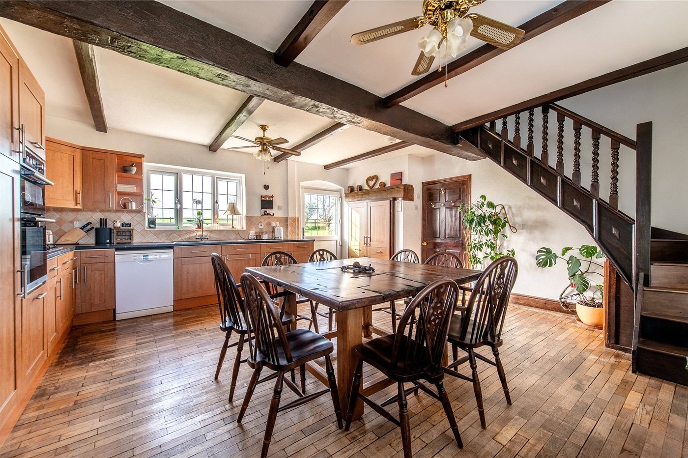 6 bedroom house for sale in Allhallows | Robinson Michael & Jackson