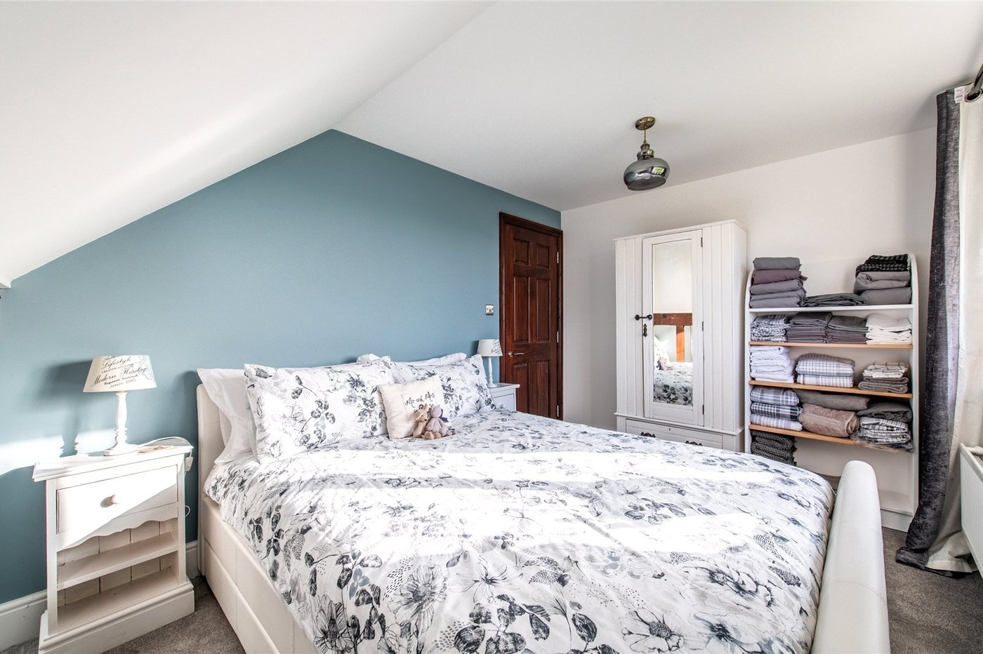 6 bedroom house for sale in Allhallows | Robinson Michael & Jackson