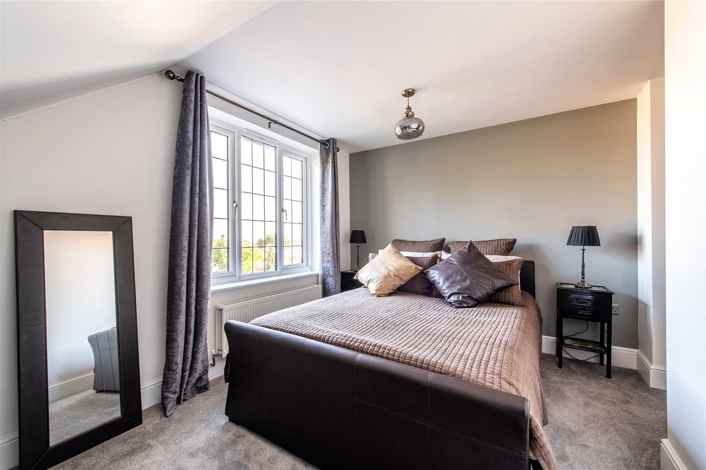 6 bedroom house for sale in Allhallows | Robinson Michael & Jackson