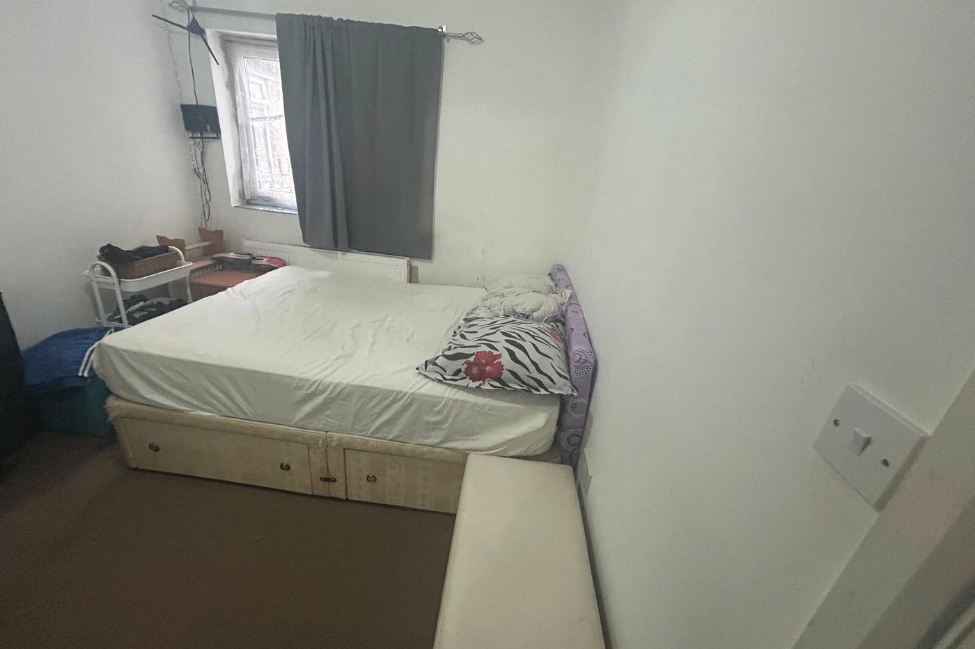 2 bedroom house for sale in Northfleet | Robinson Michael & Jackson