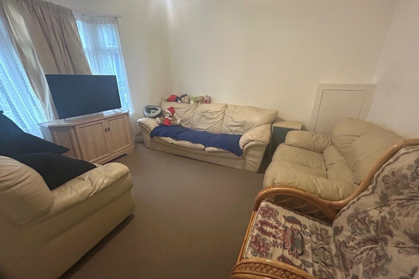 2 bedroom house for sale in Northfleet | Robinson Michael & Jackson