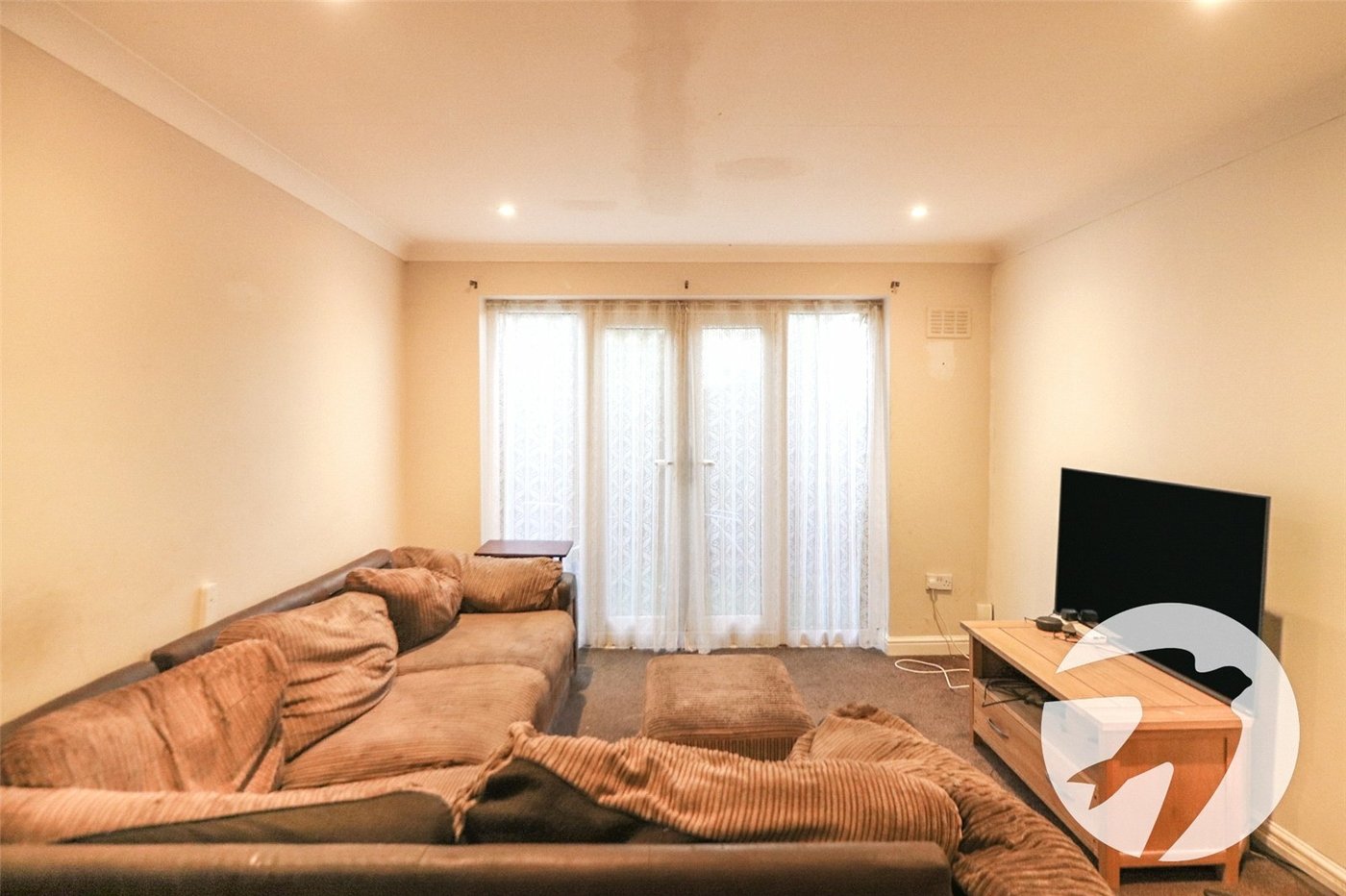 2 bedroom property for sale in Erith | Robinson Jackson