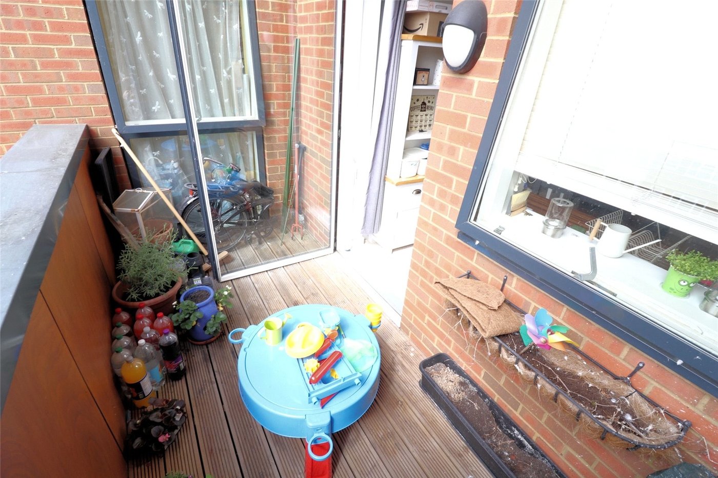 2 bedroom property for sale in Dell View Road | Robinson Jackson