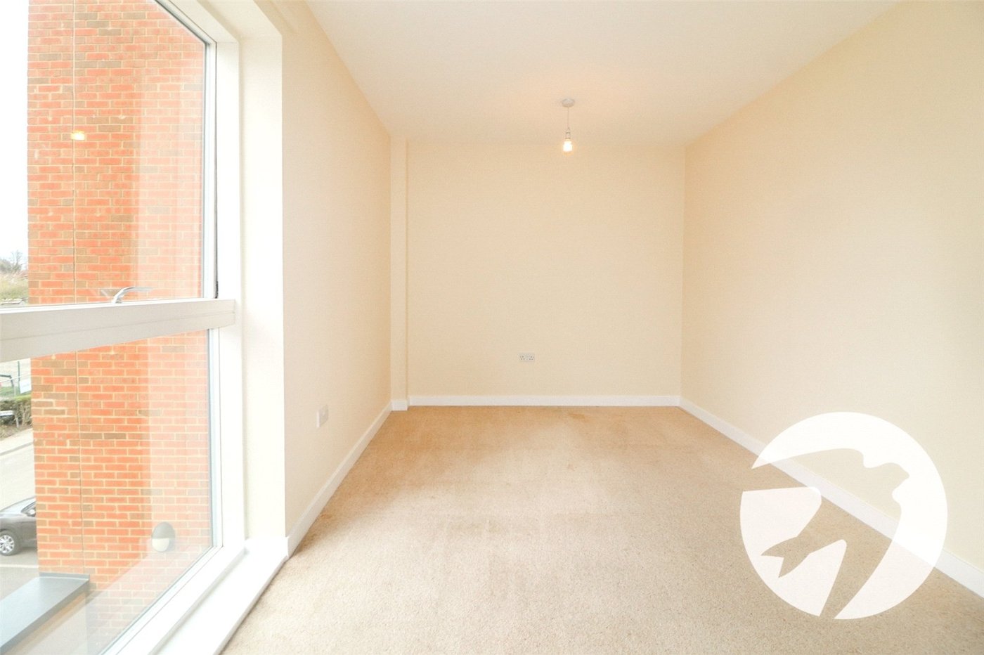 2 bedroom property to rent in Dell View Road | Robinson Jackson