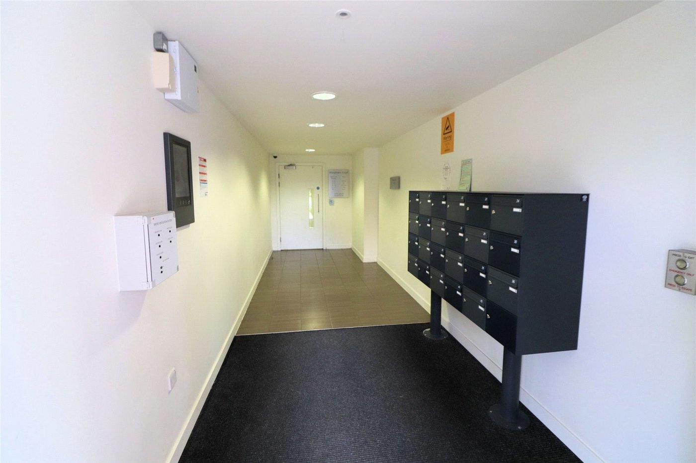 2 bedroom property for sale in Dell View Road | Robinson Jackson