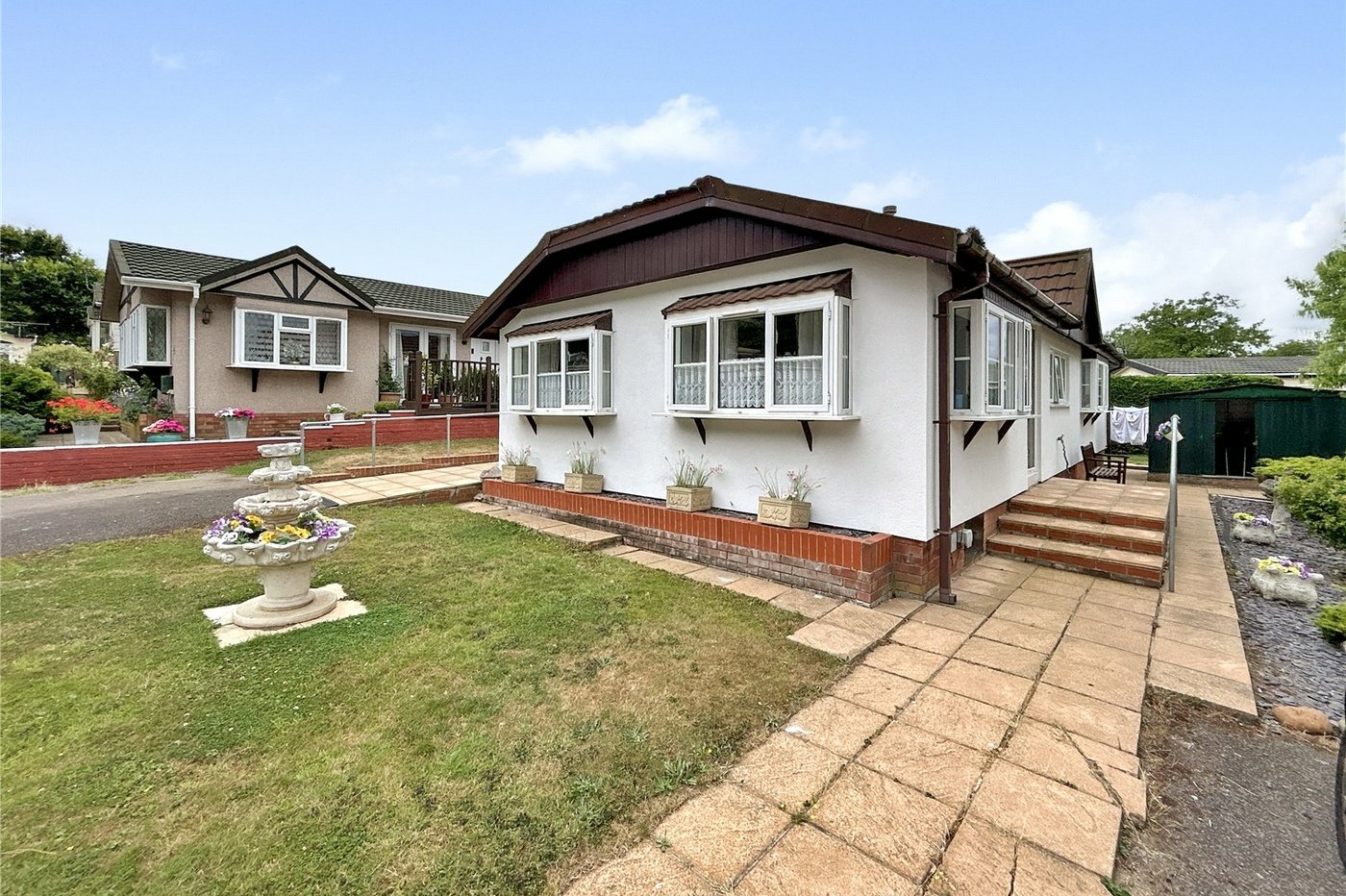 2 bedroom bungalow for sale in Old London Road | Robinson Jackson