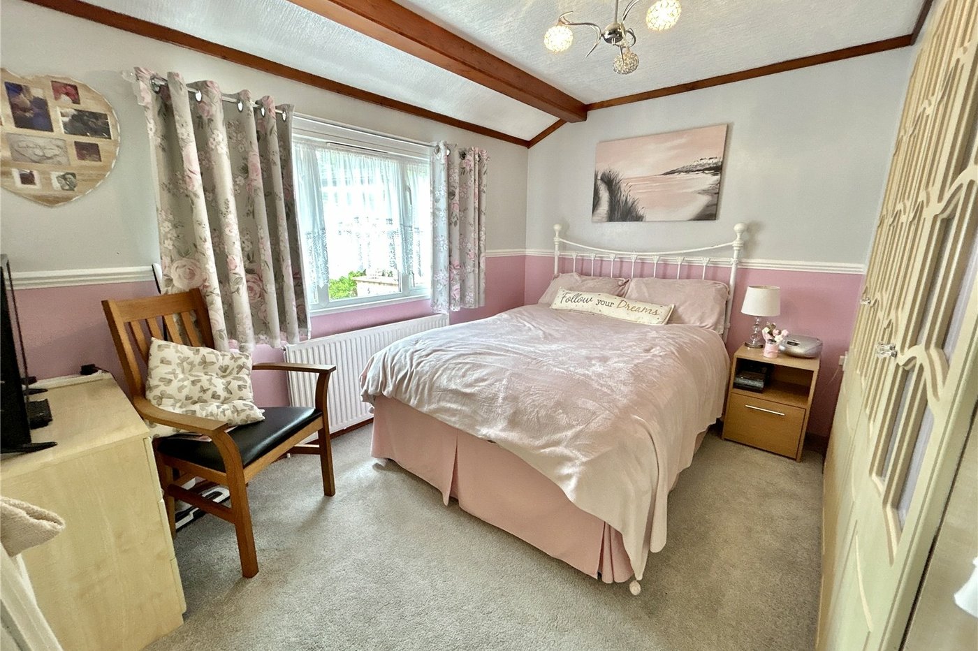 2 bedroom bungalow for sale in Old London Road | Robinson Jackson