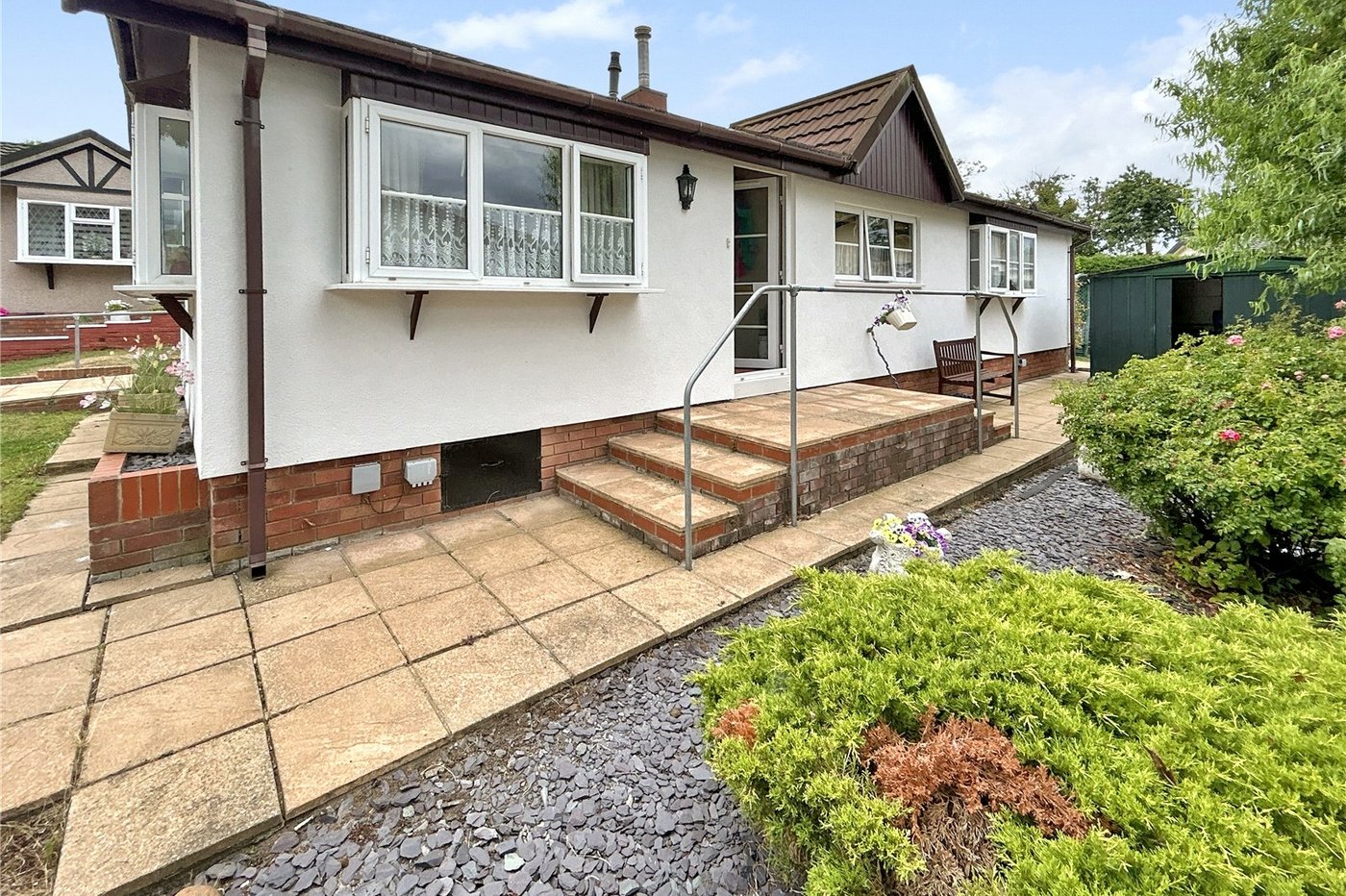 2 bedroom bungalow for sale in Old London Road | Robinson Jackson