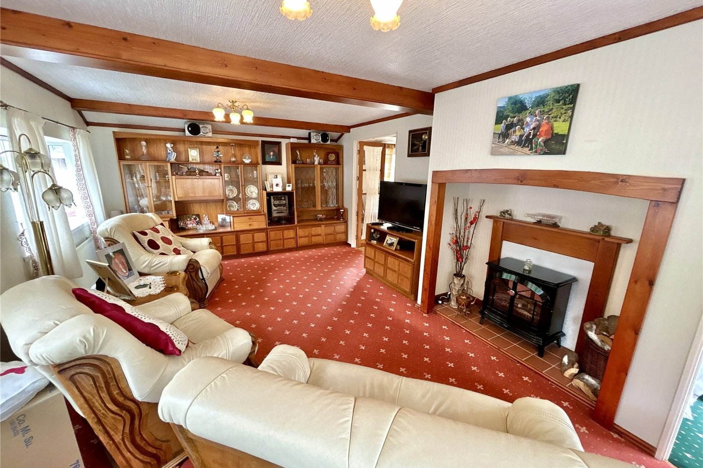 2 bedroom bungalow for sale in Old London Road | Robinson Jackson