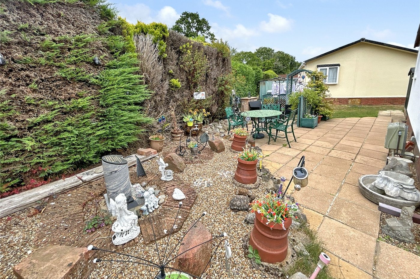 2 bedroom bungalow for sale in Old London Road | Robinson Jackson