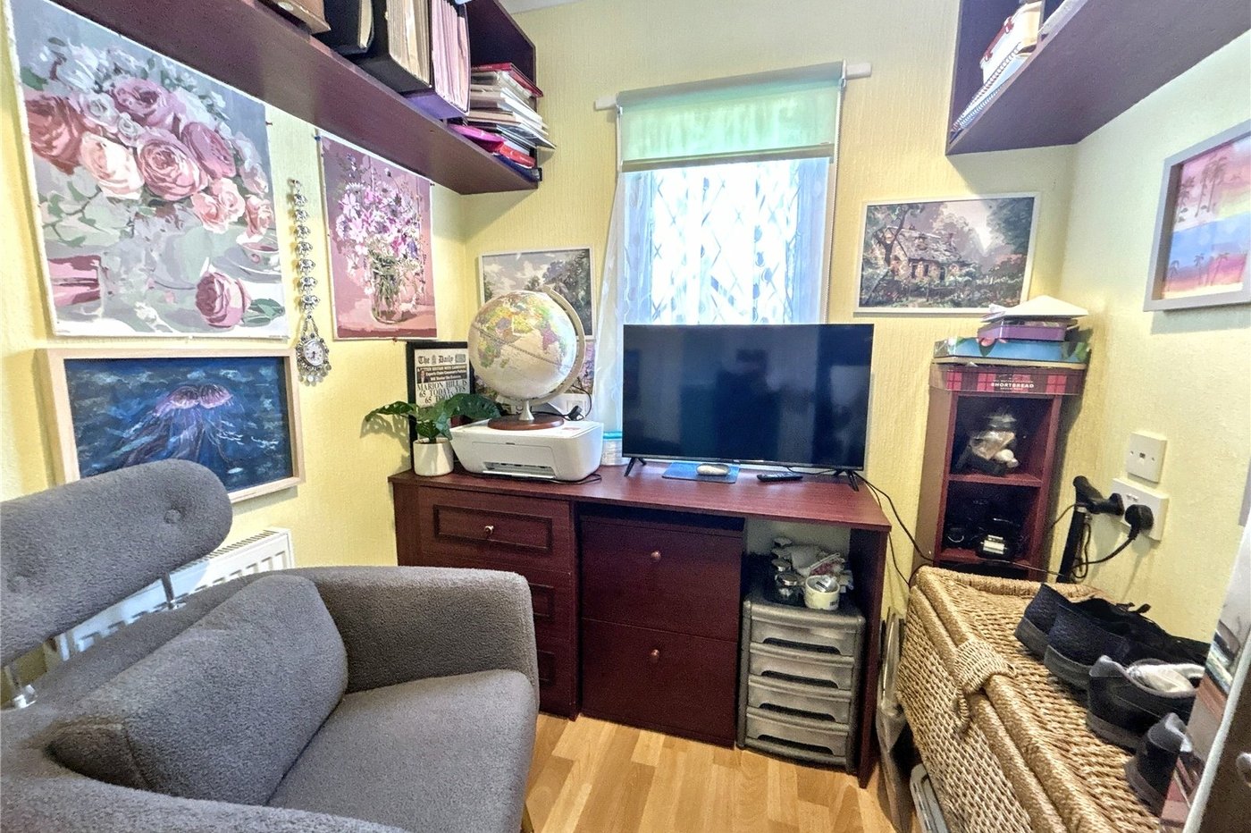 2 bedroom bungalow for sale in Old London Road | Robinson Jackson