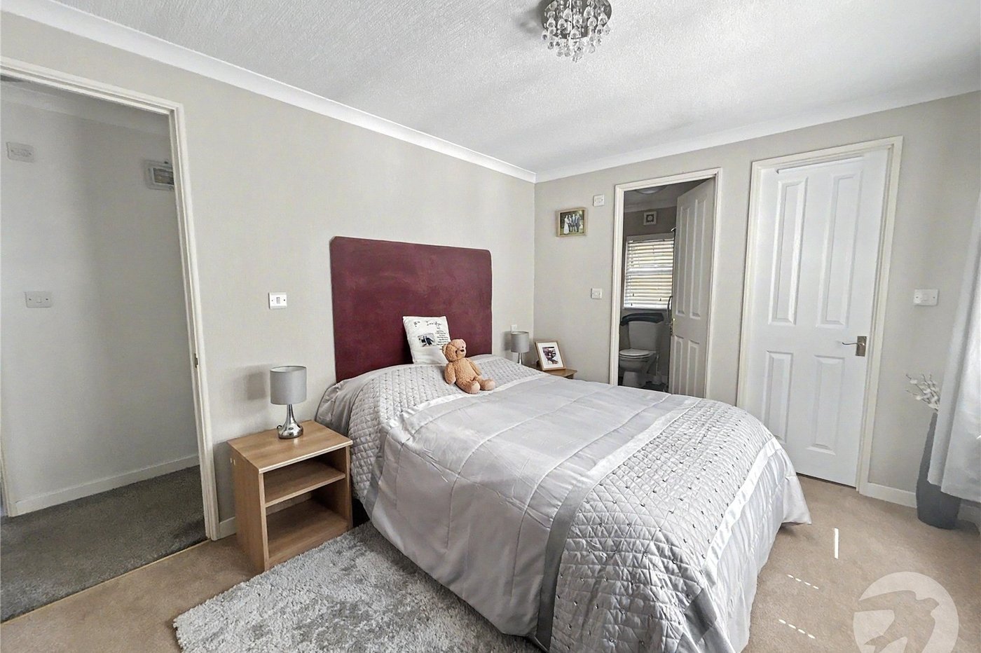 3 bedroom bungalow for sale in Old London Road | Robinson Jackson