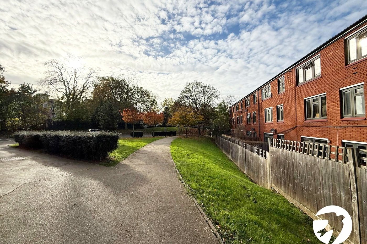 2 bedroom property for sale in London | Robinson Jackson