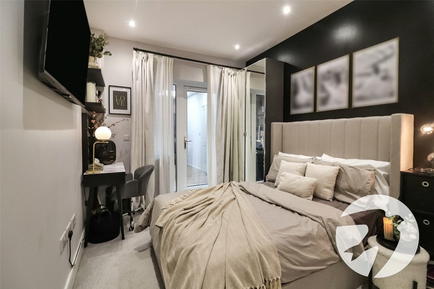 2 bedroom property for sale in The Quarry | Robinson Jackson